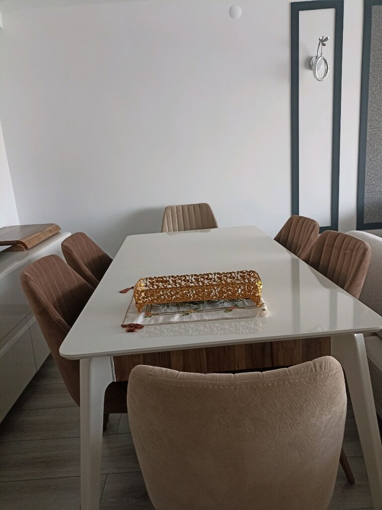 yemek odası ve TV ünitesi iki adet vitrin - 3