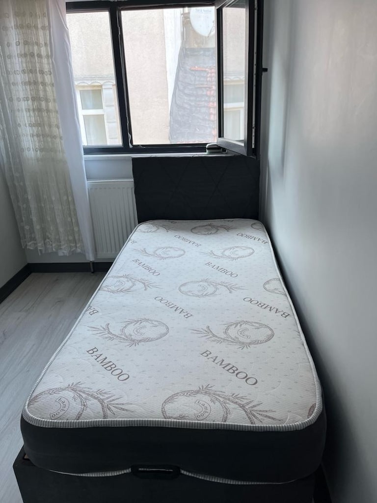 Koltuk takımı ve yatak odası takımı - 6