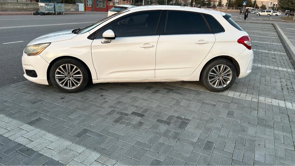 Citroen C4 1.6 HDİ - 5