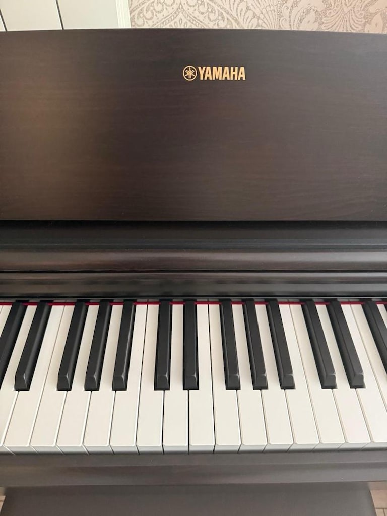 piyano Yamaha YDP-145 - 2
