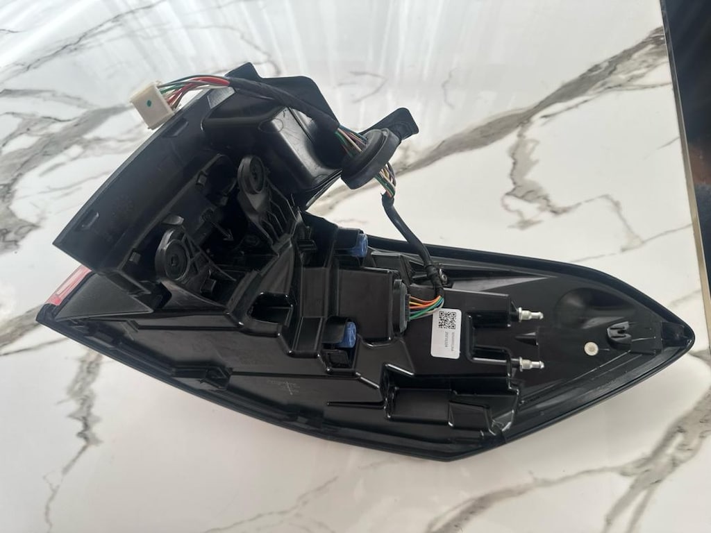 CHERY TİGGO 8 PRO MAX SOL STOP ORJİNAL SÖKME - letgo'dan Sıfırından ...