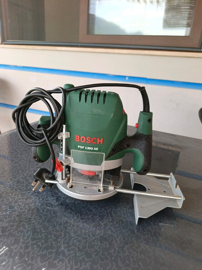 Bosch POF 1200 AE dik freze makinesi, - 3