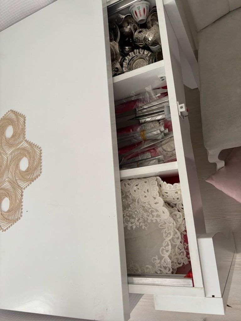 yemek masaı - 2
