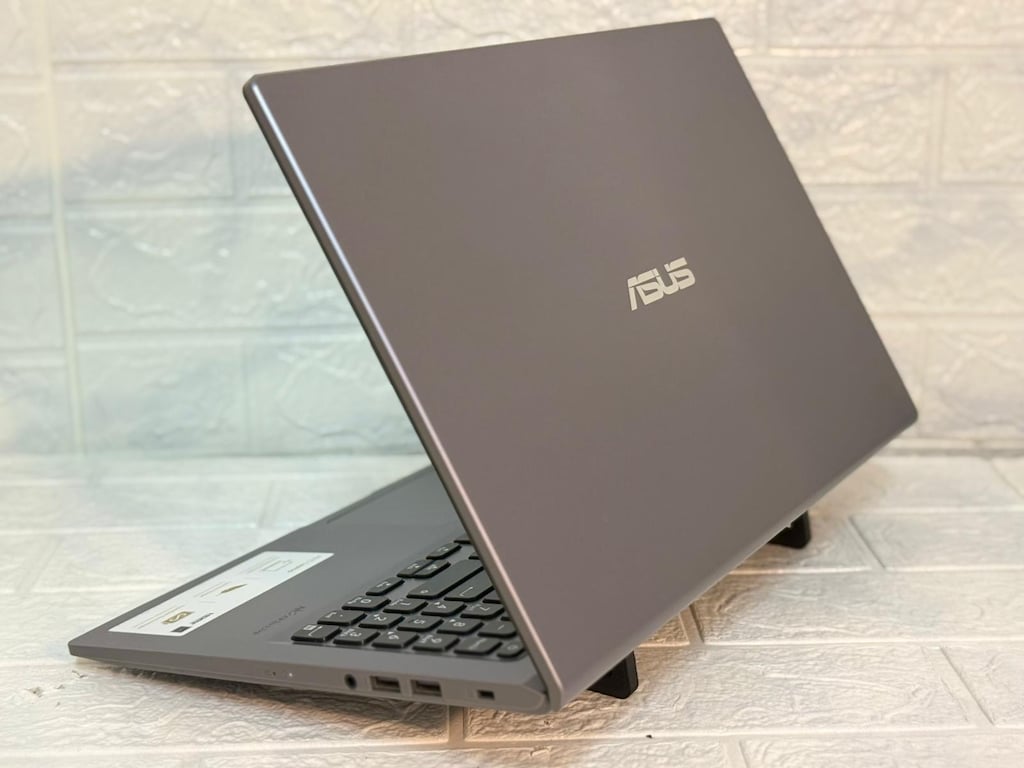 i7 1065g7 İşl. / 8 gb RAM / 256 GB M2 / Asus Laptop - 4