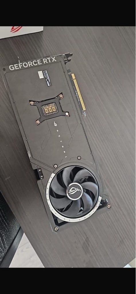 Asus rog astral 5080 ekran kartı - 5