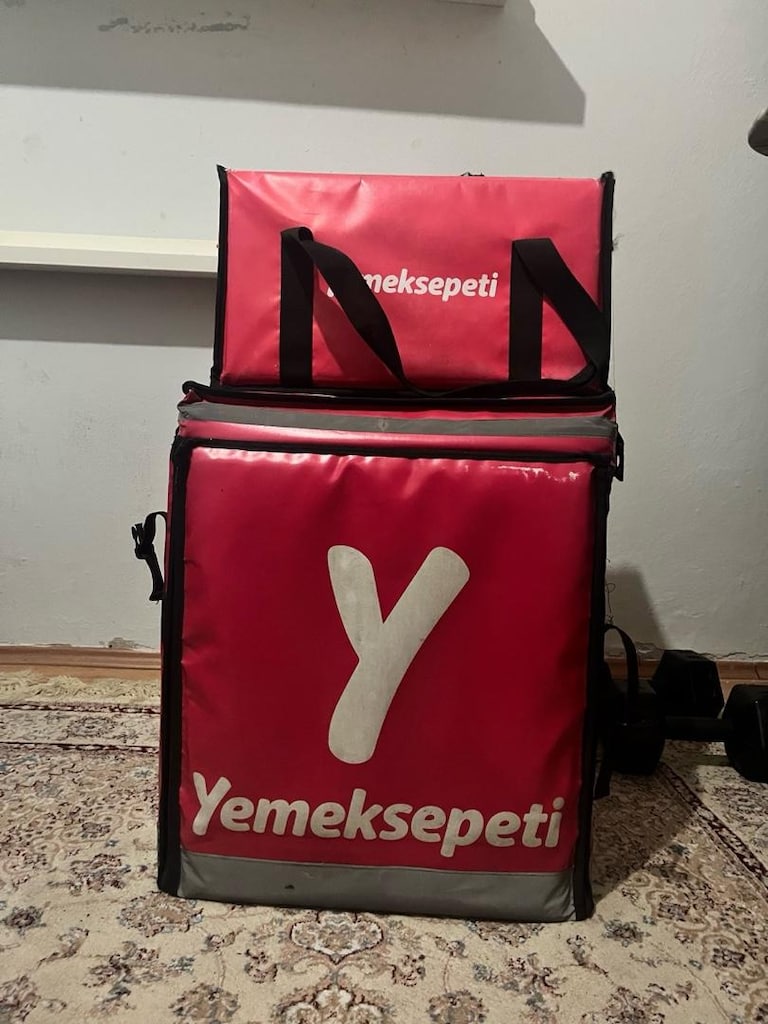 Yemeksepeti motor çantası