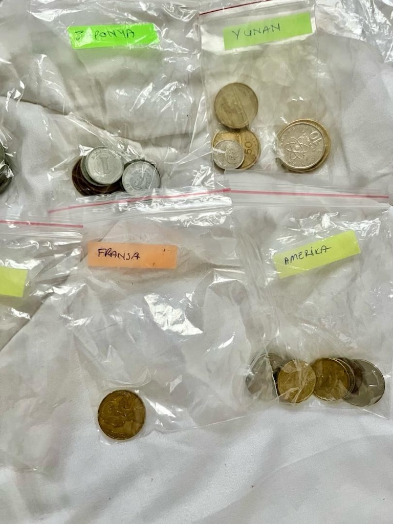 Farklı Ülkelere Ait Madeni Para Koleksiyonu - 2