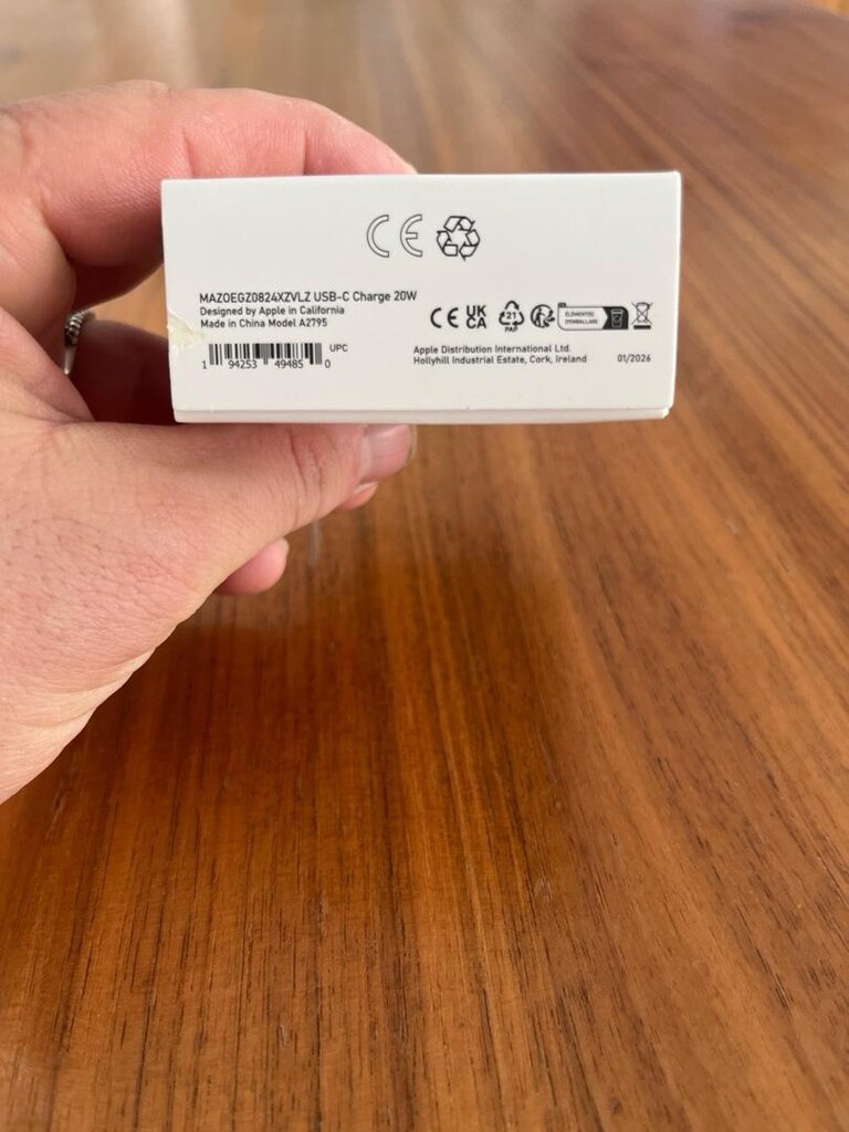 aplle adaptör ve kablo 2 si 950 tl - 4