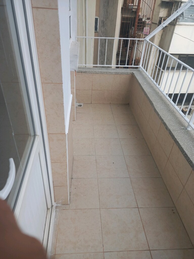 istiklal caddesinde satlik 3+1 - 5
