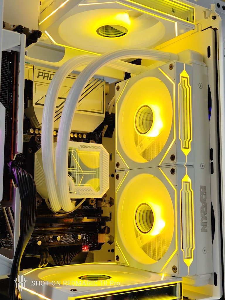RYZEN 9 7900 - RX 9060 XT 16GB - 16GB RAM - 1TB M.2 SSD - 6
