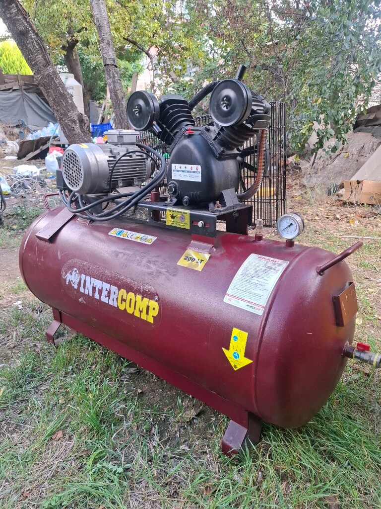 INTERCOMP 200 LT COMPRESSOR - 2