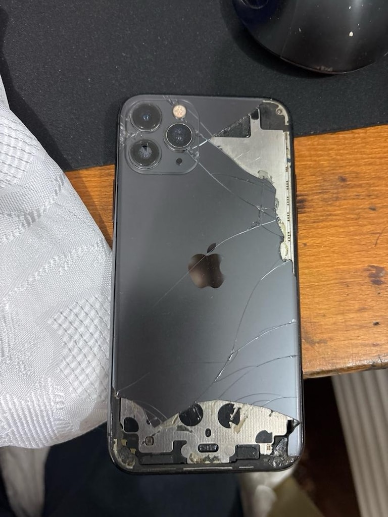 iPhone 11 Pro yd - 2