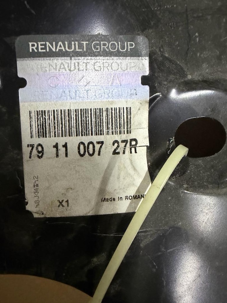dacia sandero arka panel iç sacı sıfır orjinal 791100727R - 3