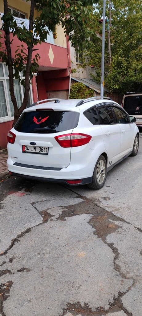 SAHİBİNDEN FORD C MAX EMSALSİZ 126 BİN KM - 7