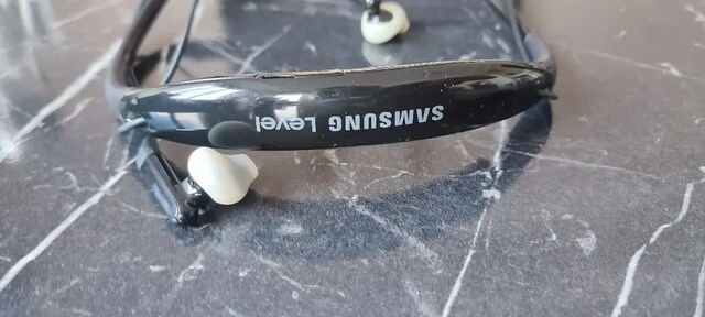 Samsung Bluetooth kulaklık