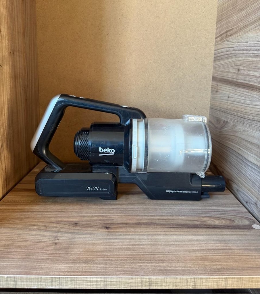 Beko SD 2061 Dikey Şarjlı Süpürge Motor gövdesi Grundig - 9