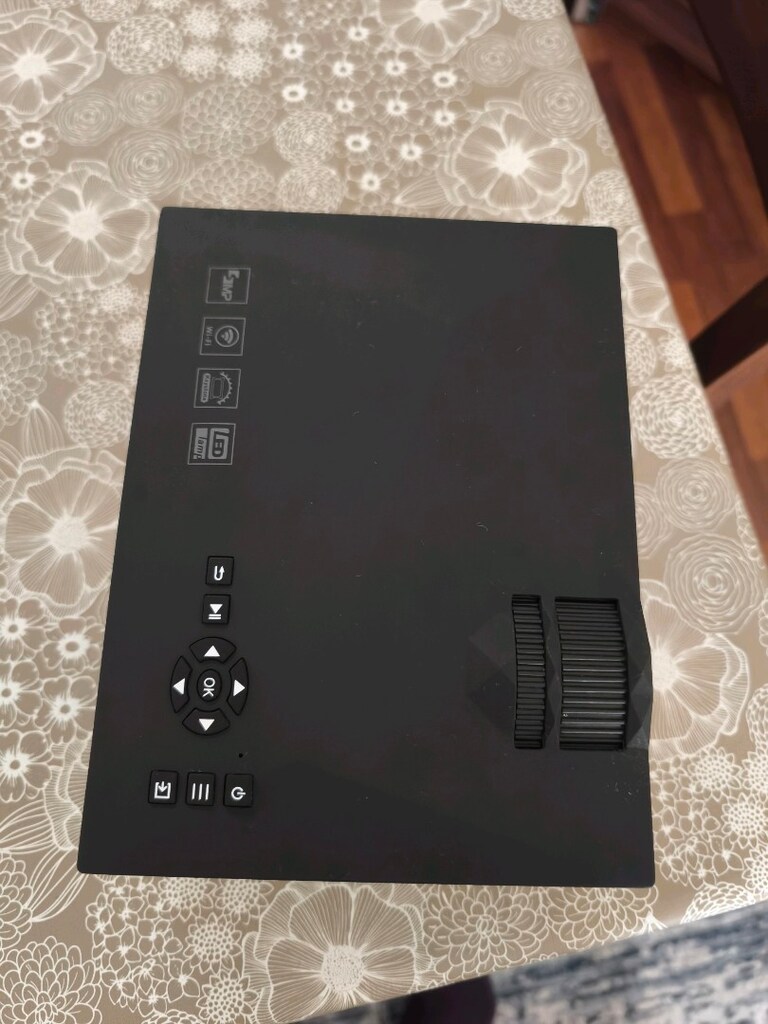 Unic projeksiyon cihazı - 2