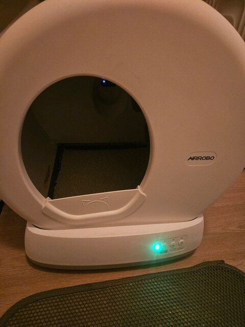 otomatik kedi kumu makinesi