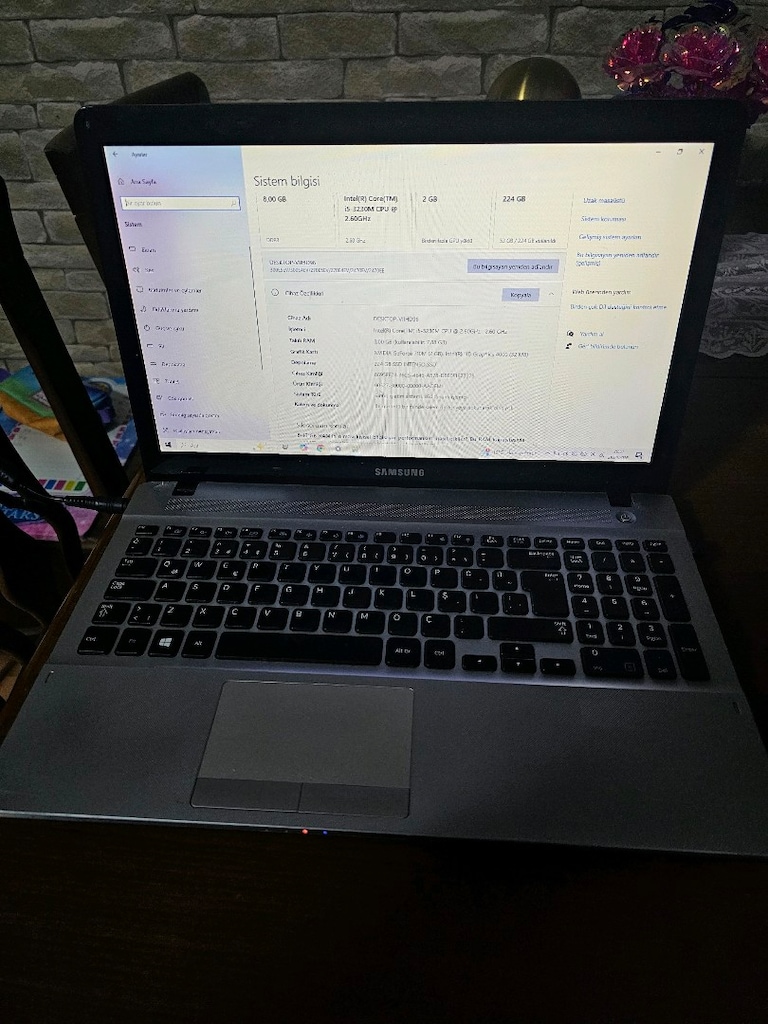 Samsung laptop - 5