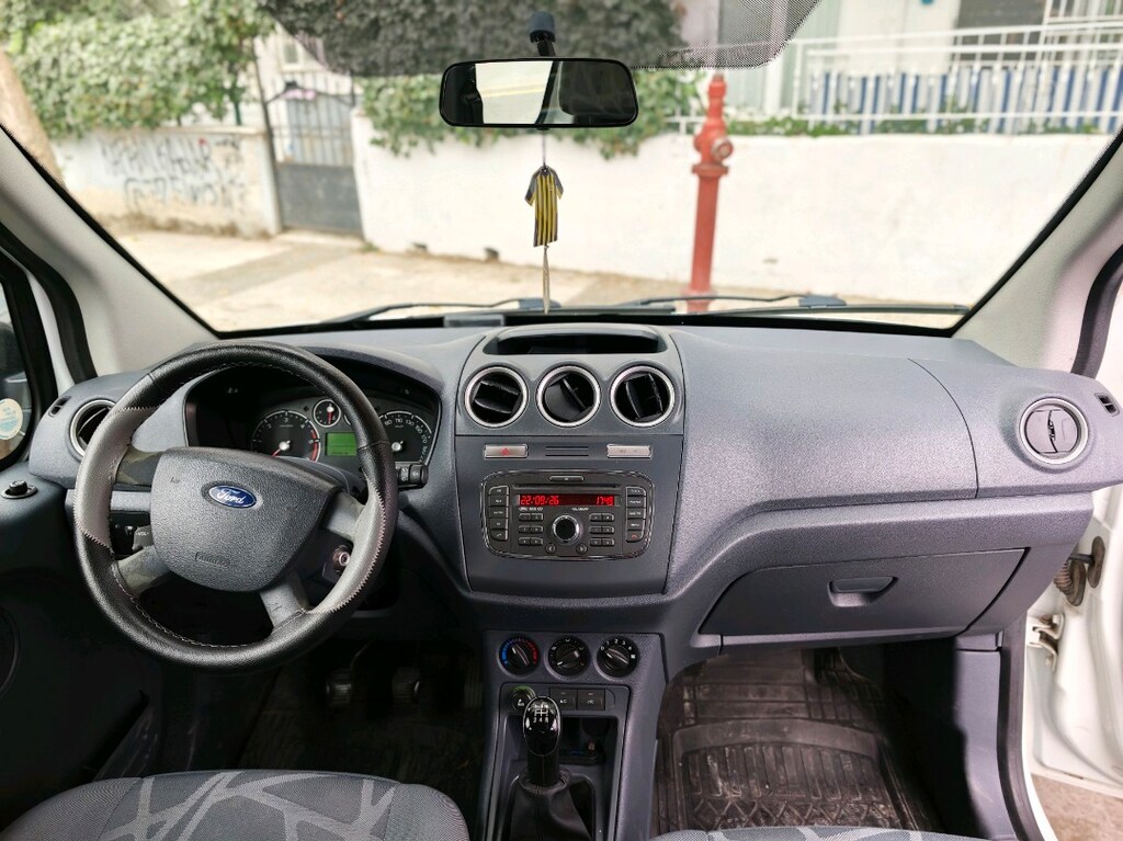 174000 km tourneo connect - 8