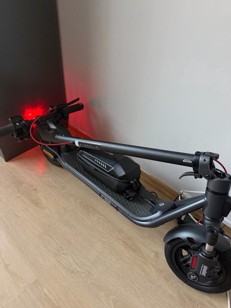 Ninebot F2 Pro Scooter - 3