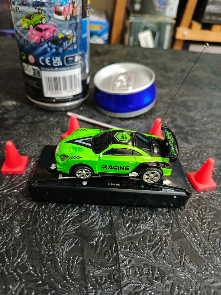 kumandalı mini 350z araba - 3