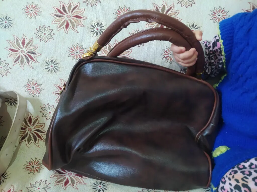 Koyu kahverengi kol çantası - 2