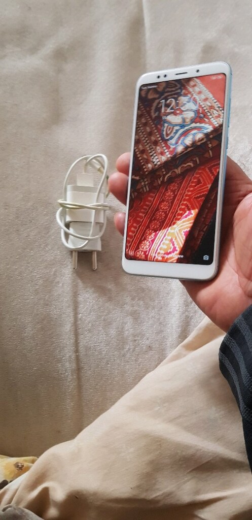 Redmi 5 plus kusursuz 64 gb çıfıt hatlı türkiye kayıtlı hafıza kart de - 6