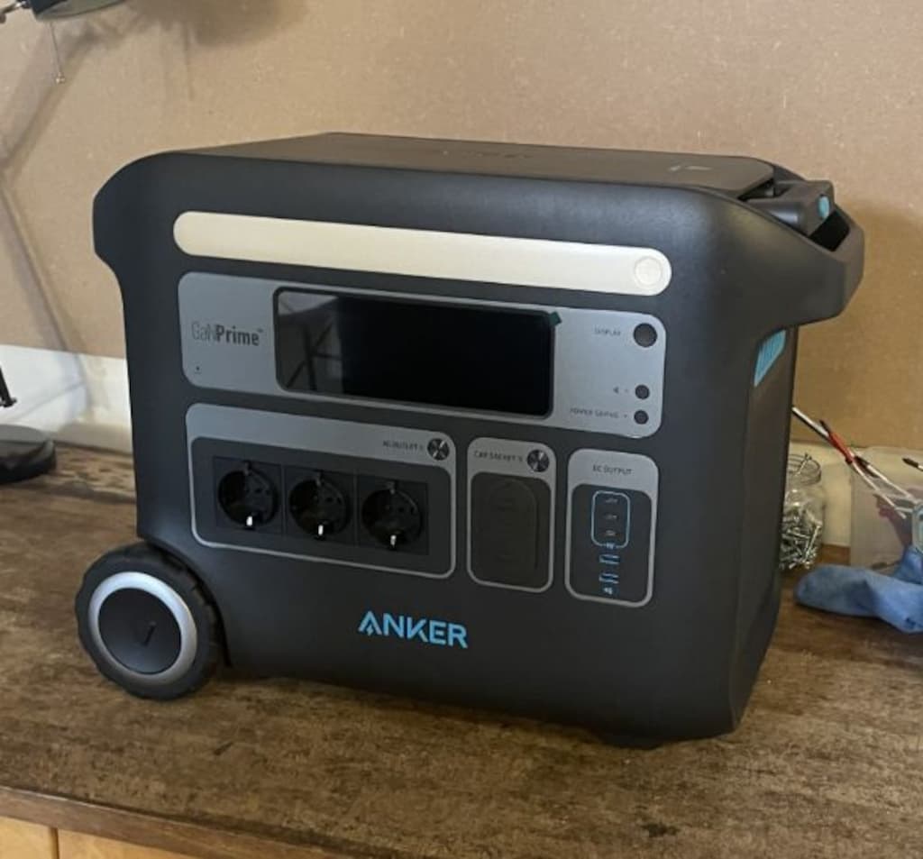 Anker Solix 767 Taşınabilir Güç Kaynağı temiz kullanıldı