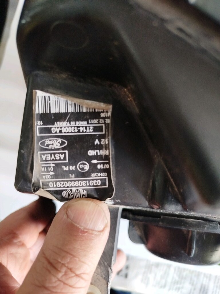 FORD CONNECT SİLVER FAR VE STOP LAMBASI - 3