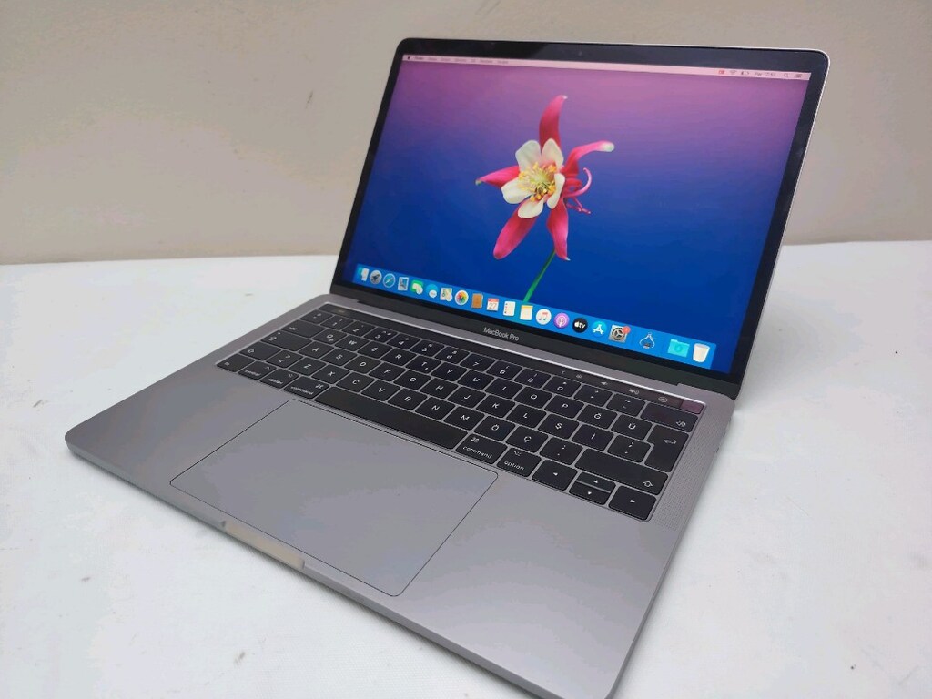 MacBook PRO 2017 TOUCBARLI 8GB RAM 256GB SSD TERTEMİZ - 3
