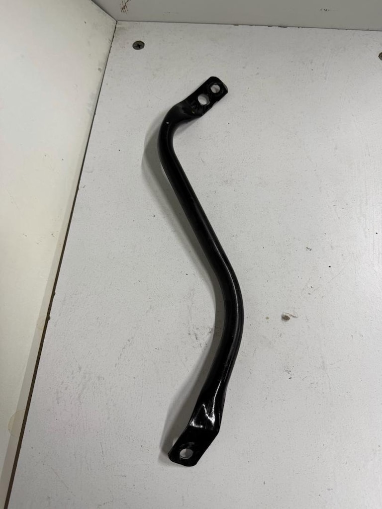 Clio 5-V Ön Çamurluk Bağlantı Suportu çıkma orjinal Sağ2625F24280R - 2