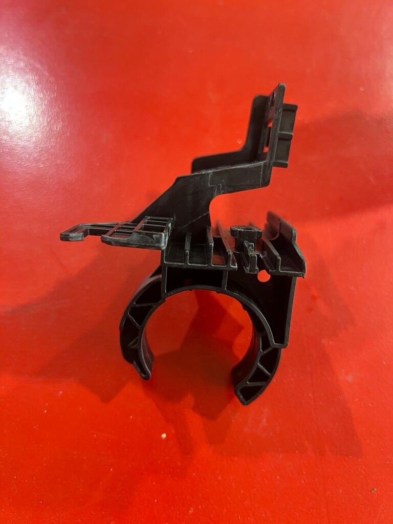 6R0955195 POLO CAM YEDEK DEPO DOLUM BAĞAZI TUTUCU - 3