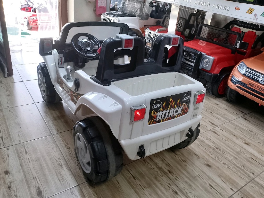 İNCİ AKÜLÜ ARABA 12V KUMANDALI ÇİFT KİŞİLİK JİP USB MP3 - 7