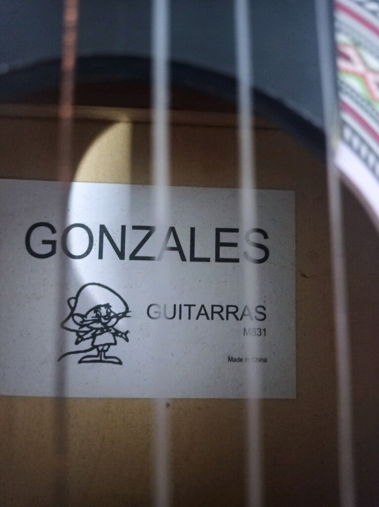 GONZALES 4/4 GİTAR - 11