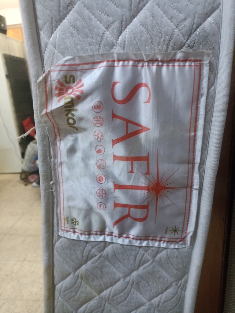 BİR BUÇUK KİŞİLİK YATAK - 3