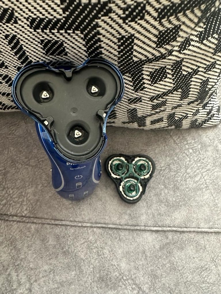 Philips RQ1150 Tıraş Makinesi Mavi - 4