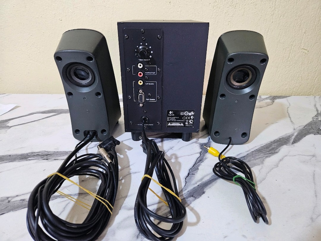 Logitech Z323 2+1 Ses Sistemi Çok Temiz 30Watt RMS - 4