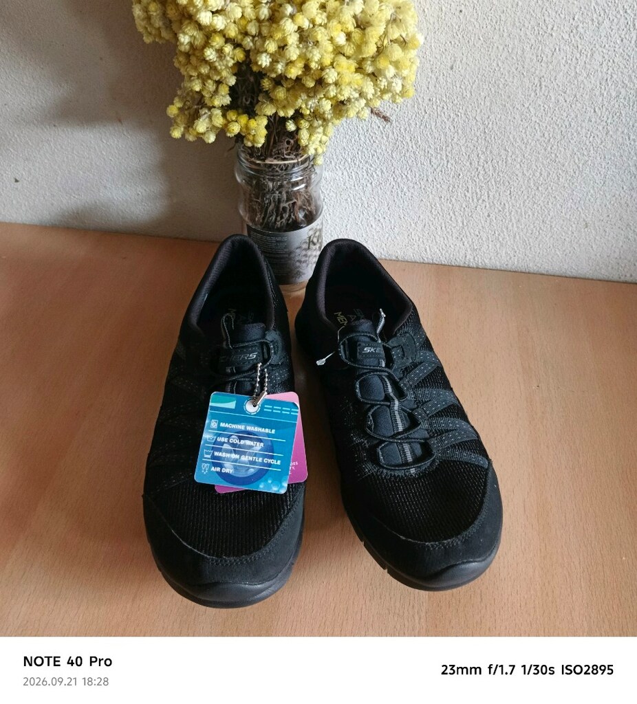 skechers - 2