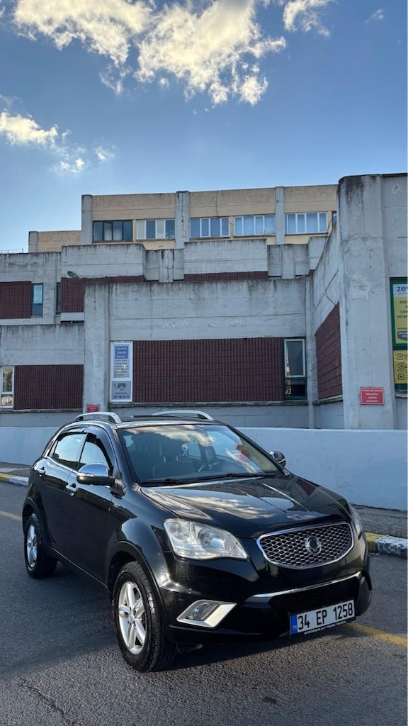 Ssangyong Korando 4x2 Otomatik 189.000 km Emsallerine Göre Çok Temiz - 3