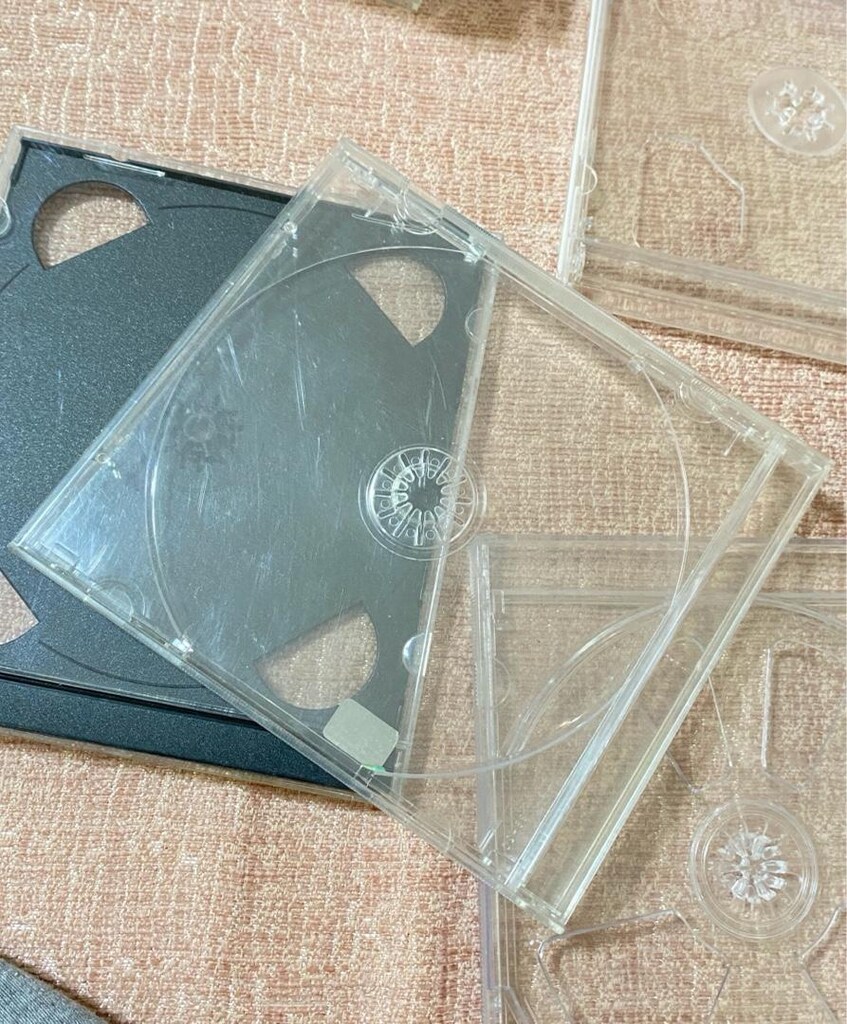 Boş cd kutuları - 2