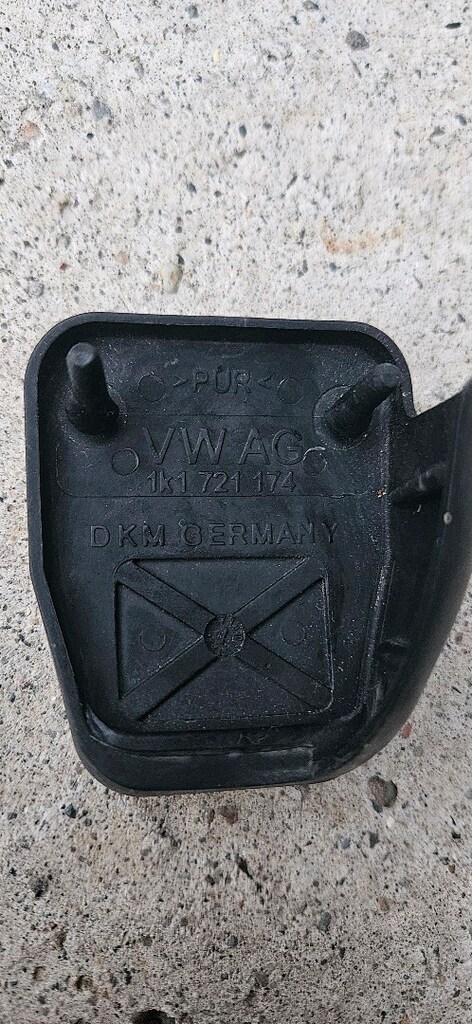 Audi a3 orjinal pedal kapağı lastiği - 2