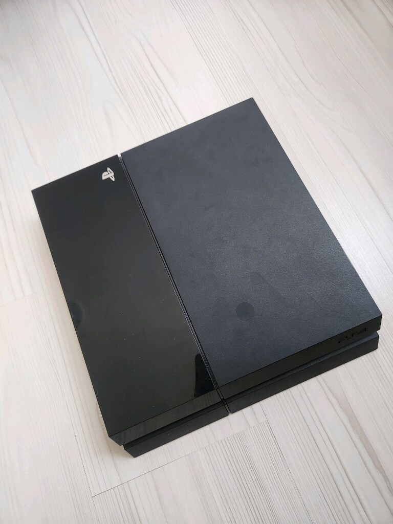 Sony PS4 500 GB Sürüm 12.52 - 2