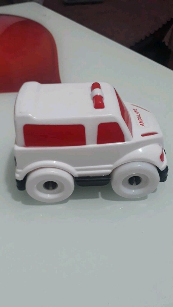 Oyuncak Ambulans - 3