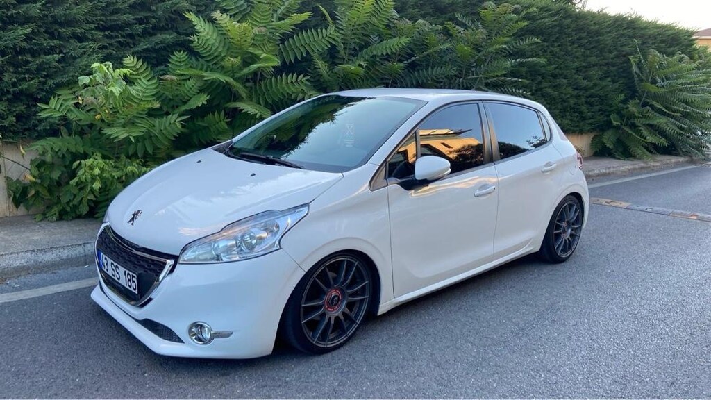 PEUGEOT 208 1.4 HDI ACTIVE PAKET - 2