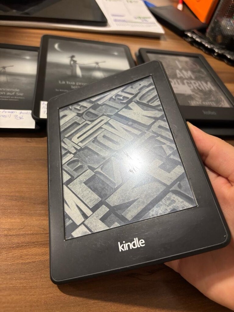 Amazon Kindle Paperwhite 7. nesil 4gb E kitap okuyucu - 5