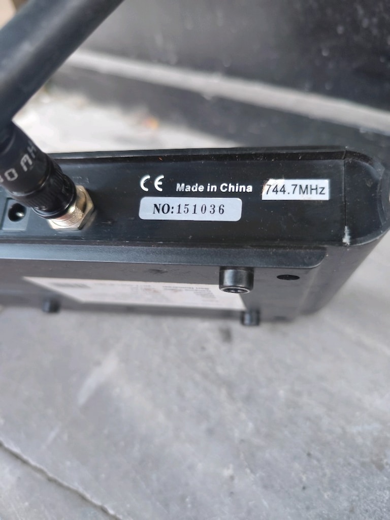 kablosuz mikrofon cihazı u 616 - 3