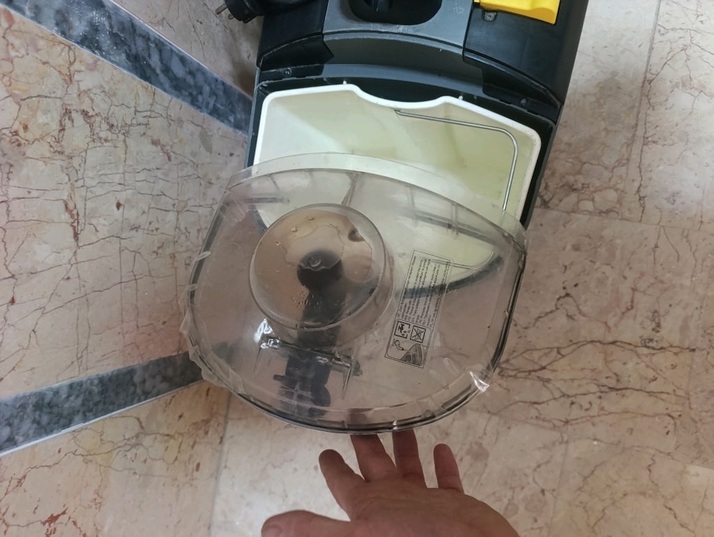 karcher 10/1 puzzi koltuk yıkama makinası - 4