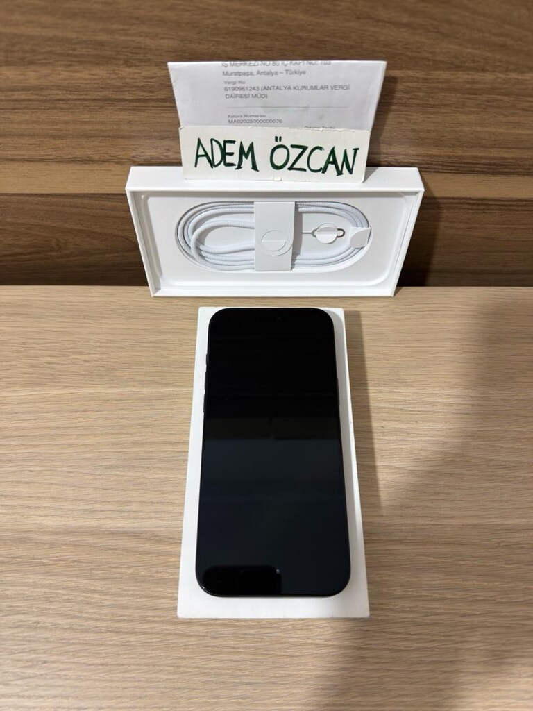 iPhone 18 Pro Max / 512 GB / Siyah - 6