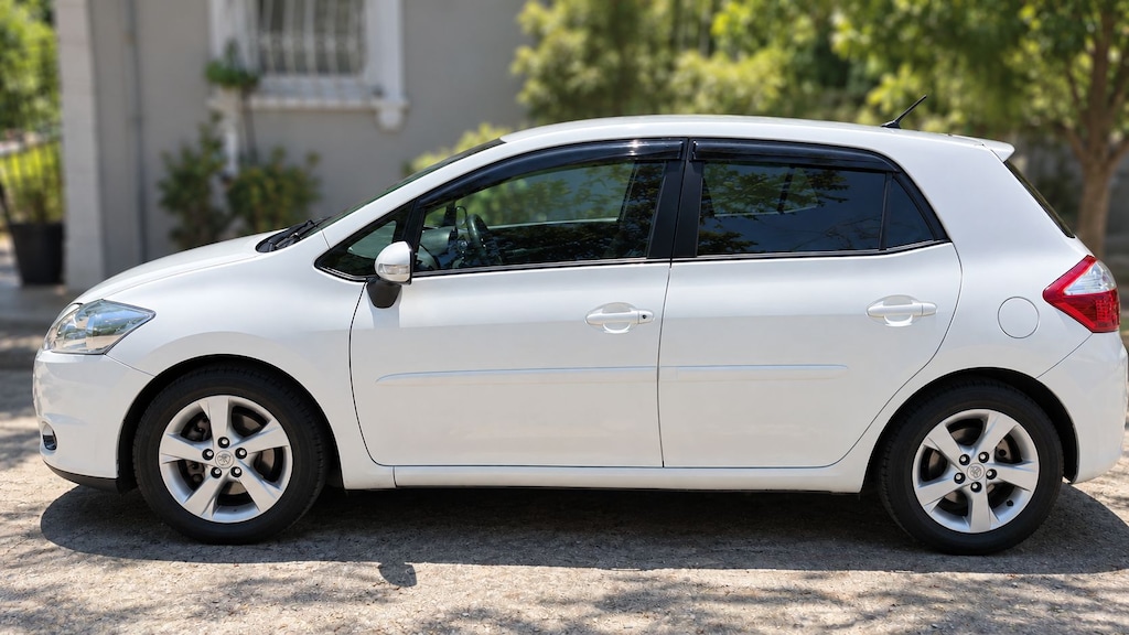 TOYOTA AURIS OTOMATİK, 1.4 DİZEL 2012 COMFORT EXTRA 256 BİNDE - 4